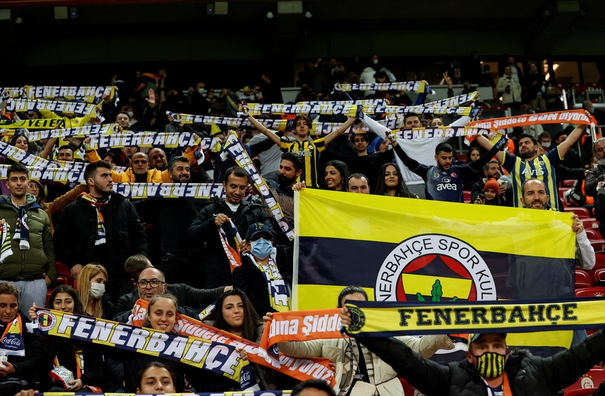 Fenerbahçe kadın takımı dostluk maçında Galatasaray'ı 7-0 yendi - Resim : 4