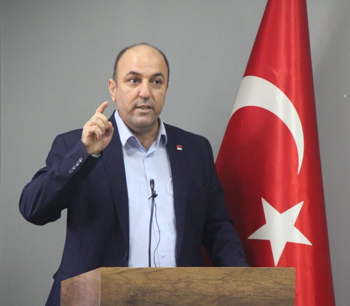 Alparslan Türkeş'e CHP sahip çıktı. Hem de MHP karşısında - Resim : 2