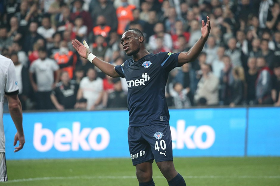 Muleka'yı Süper Lig'den isteyen takımlar açıklandı! Menajerinden flaş açıklama - Resim : 1