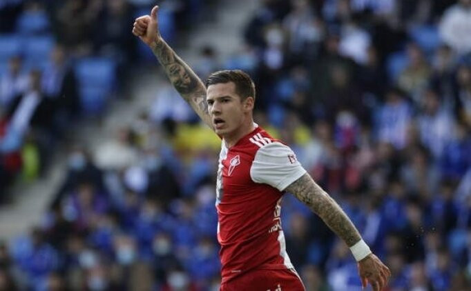 İspanya La Liga'nın yıldızı Santi Mina'ya cinsel istismardan hapis! Futbol dünyasını şok etti - Resim : 1