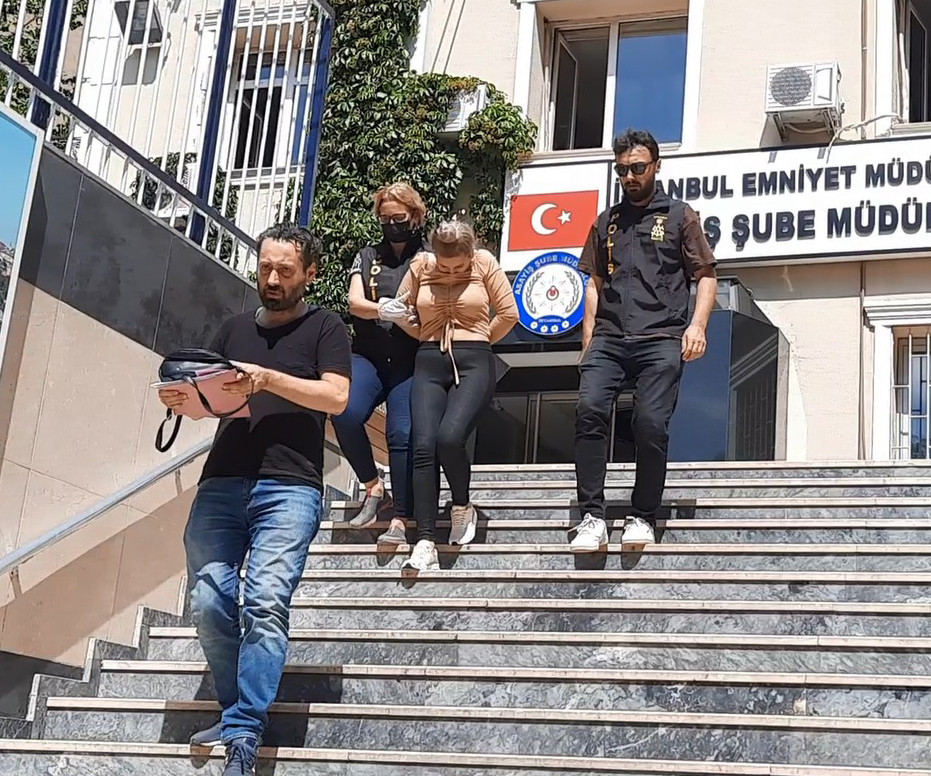 27 yaşındaki suç makinesi kadın hırsız yakalandı - Resim : 6