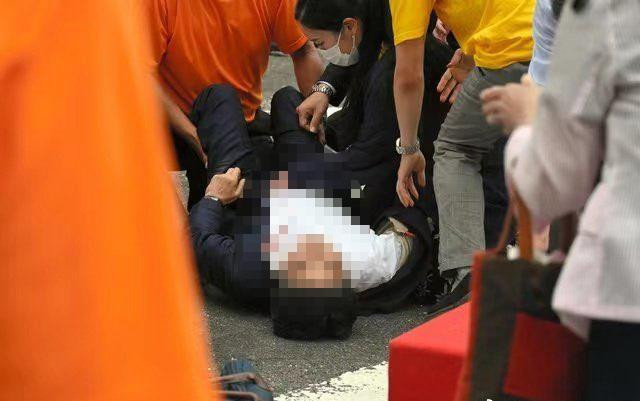 Japonya'yı sarsan suikast. Eski başbakan vuruldu - Resim : 8