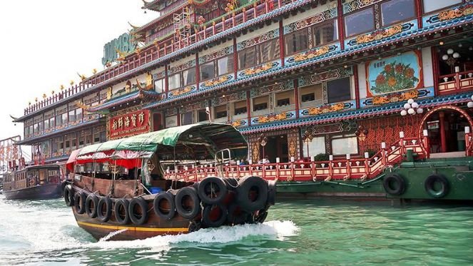 İngiltere Kraliçesi 2. Elizabeth ve Tom Cruise’un lokantası battı. Yüzen restoran Hong Kong'un simgelerindendi - Resim : 3