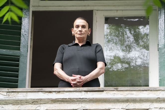 Kanal D Camdaki Kız’ın Feride’si için vefat ilanı verdi - Resim : 1