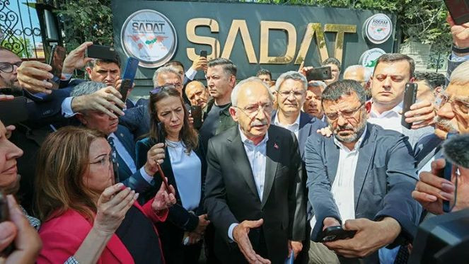 SADAT’ın en büyük ikinci ortağı hisselerini devretti.‘Devletin silahlarını satıyoruz’ demişti - Resim : 1