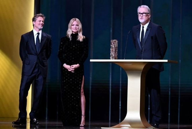 Brad Pitt ödül gecesinde sürpriz yaptı. 48'inci Cesar Ödülleri sahibini buldu - Resim : 2