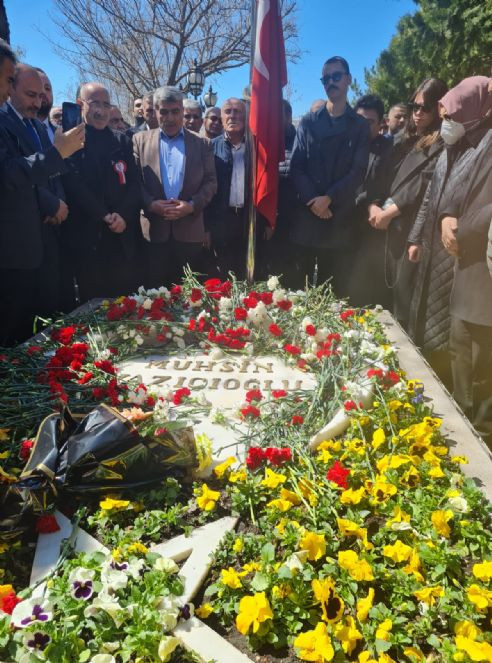 Hakkı Öznur: Yazıcıoğlu çizgisi otokrasiye ve otokratik yönetime karşıdır - Resim : 6