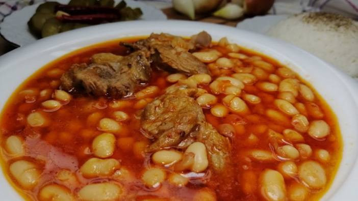 Tencereye 1 kaşık eklendiğinde fasulyenin lezzeti katlayan baharat! T&uuml;m aş&ccedil;ılar ekliyor