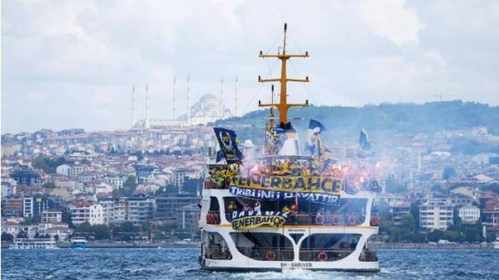Kadık&ouml;y'e denizden akın... İstikamet Fenerbah&ccedil;e tam yol ileri