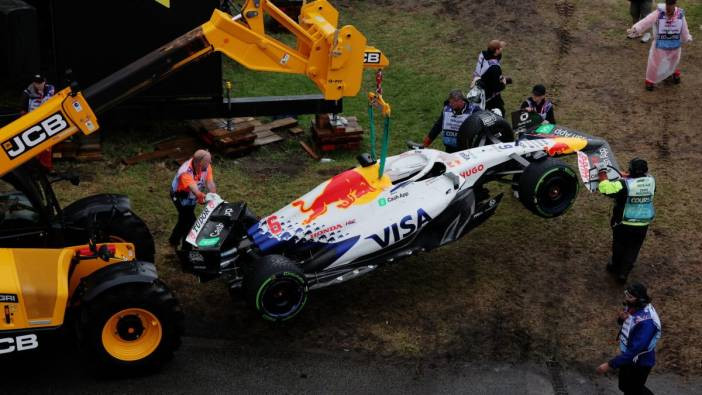 F1’de yürekler ağza geldi: Hadjar'ın kariyeri bite yazdı