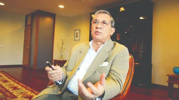 Merkez Bankası'nın eski başkanı Rüşdü Saracoğlu hayatını kaybetti