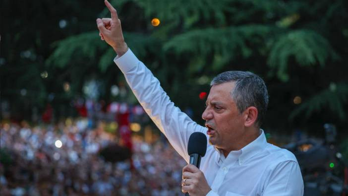 Millet İradesi mitingi Bakırköy'de yapıldı. Özgür Özel Erdoğan'a seslendi