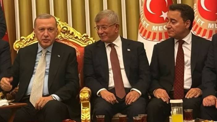 Ahmet Davutoğlu gündem olan fotoğrafa bakın ne yanıt verdi