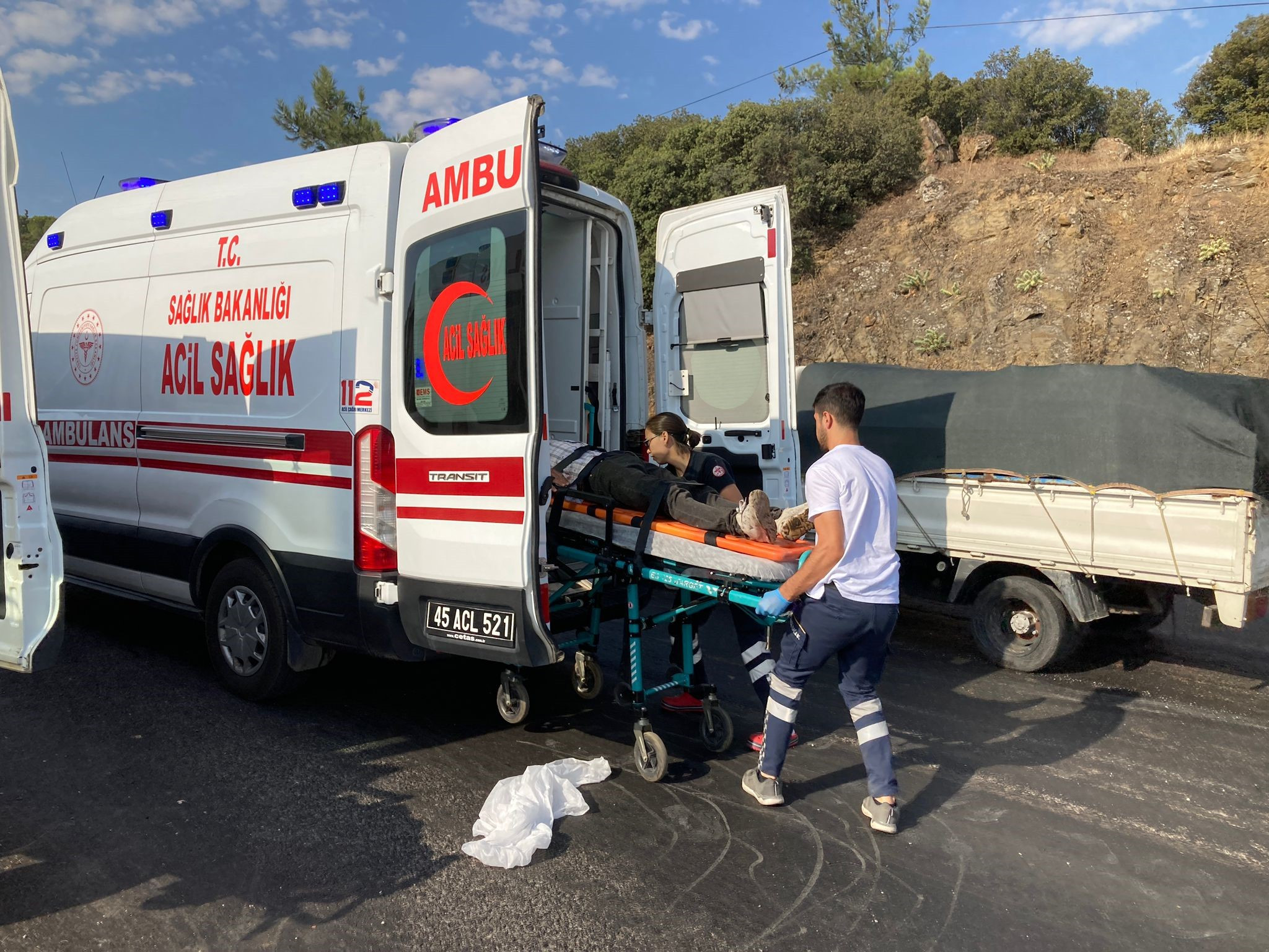 aw015259-03.jpg