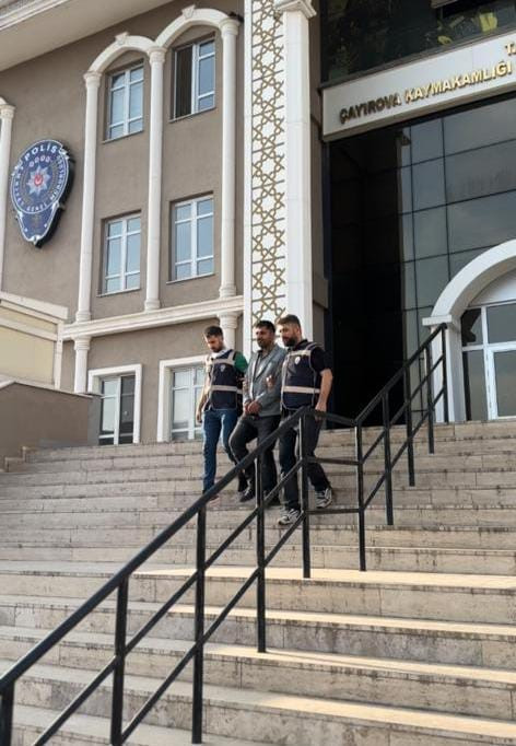 42-yil-hapis-cezasiyla-araniyordu-yakalandi-yenicag.jpg