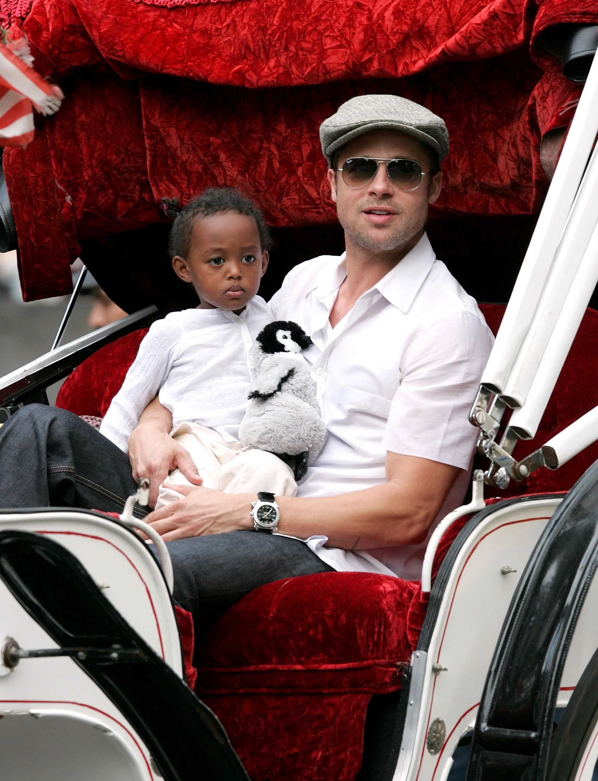 brad-pitt-zahara-jolie-pitt-72418839.jpg