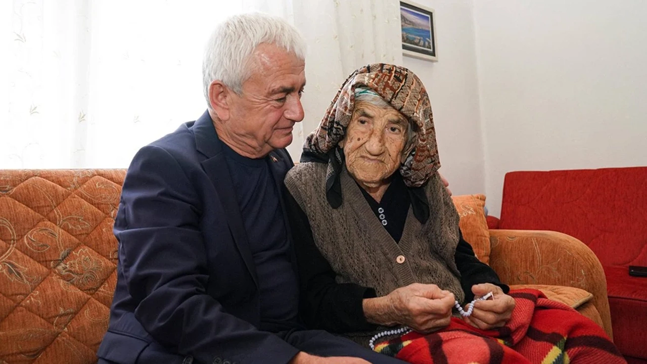 cumhuriyet-anne-horu-cobanoglu-31122023-aa3.webp