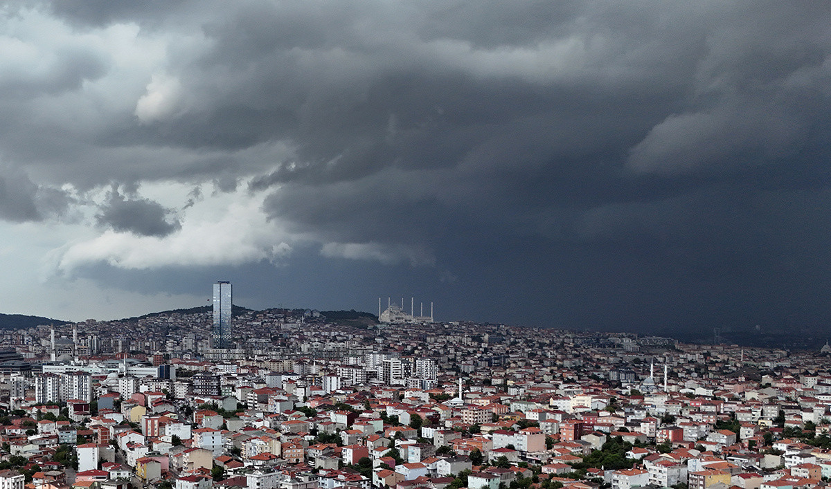super-hucre-bulutlari-istanbulda-yenicag-17.jpg
