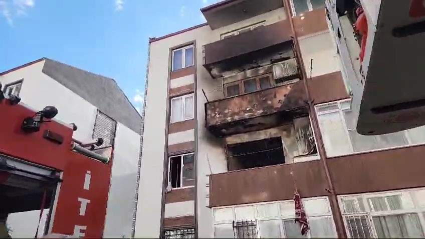 balikesirde-yangin-faciasi-74-yasindaki-kadin-hayatini-kaybetti-yenicag-7.jpg