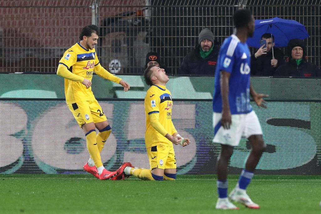mateo-retegui-como-atalanta-celebrate-1024x683.jpg