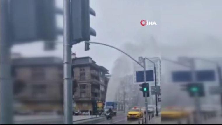 sosyete-semti-kalamista-yer-altindan-fiskirdi-binalarin-boyunu-gecti-kimi-telefona-sarildi-kimi-kacacak-yer-aradi-yenicag-2.jpg