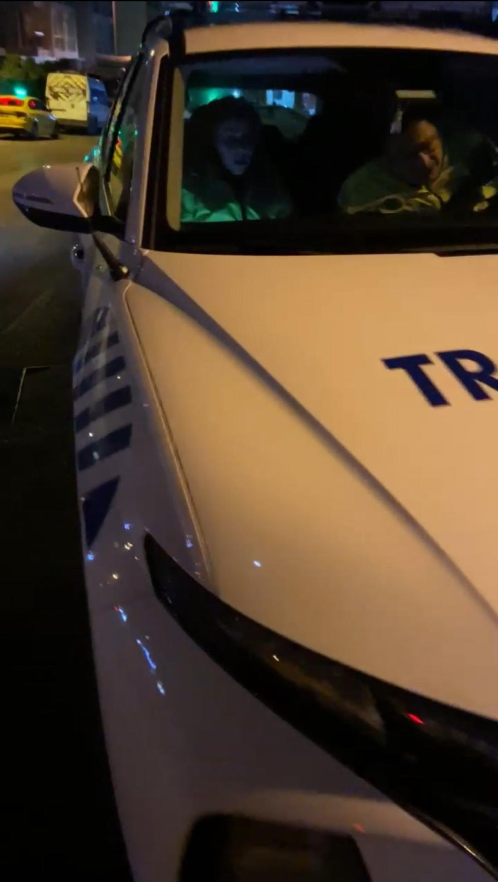 E-Devlet’te ceza görünce çıldırdı: Ceza yazan polisi buldu ‘sicil’ numarasını istedi