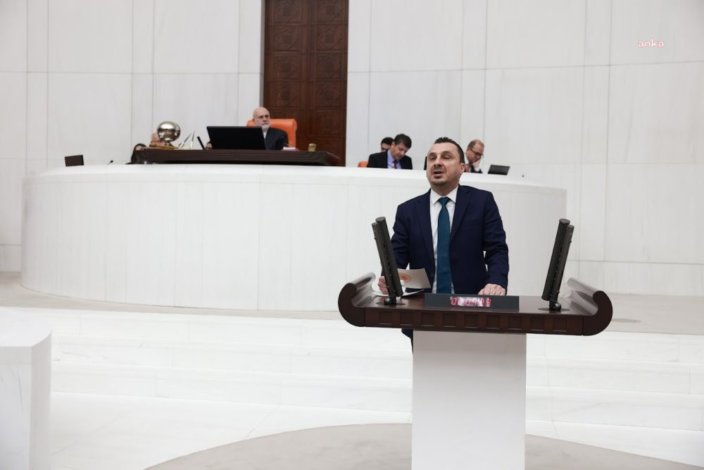 "Emekliler pazarda çürük seçmek zorunda"