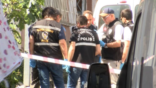istanbul-beyoglunda-supheli-paket-pol-699860-207194.jpg