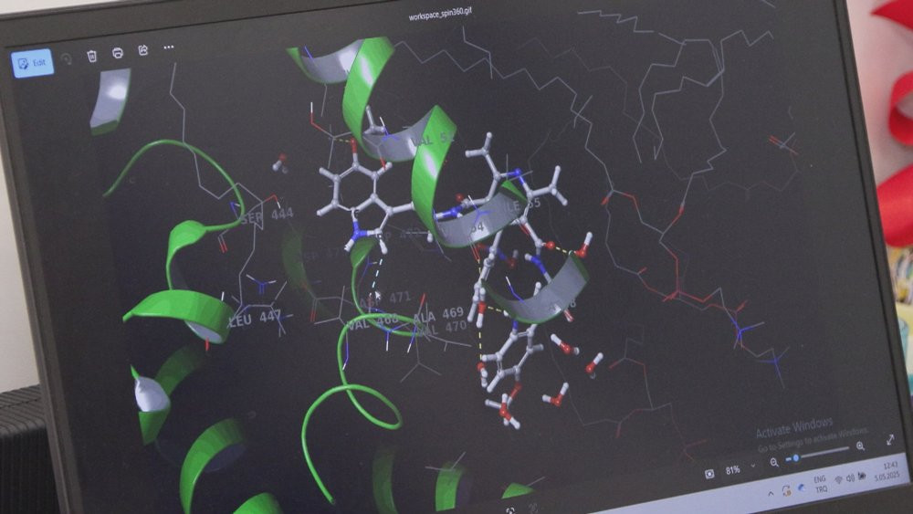 Alzheimer, prostat kanseri ve kas erimesi tarihe karışacak! Tedavisi olmayan hastalıkların ilacını 2 Türk profesör buldu