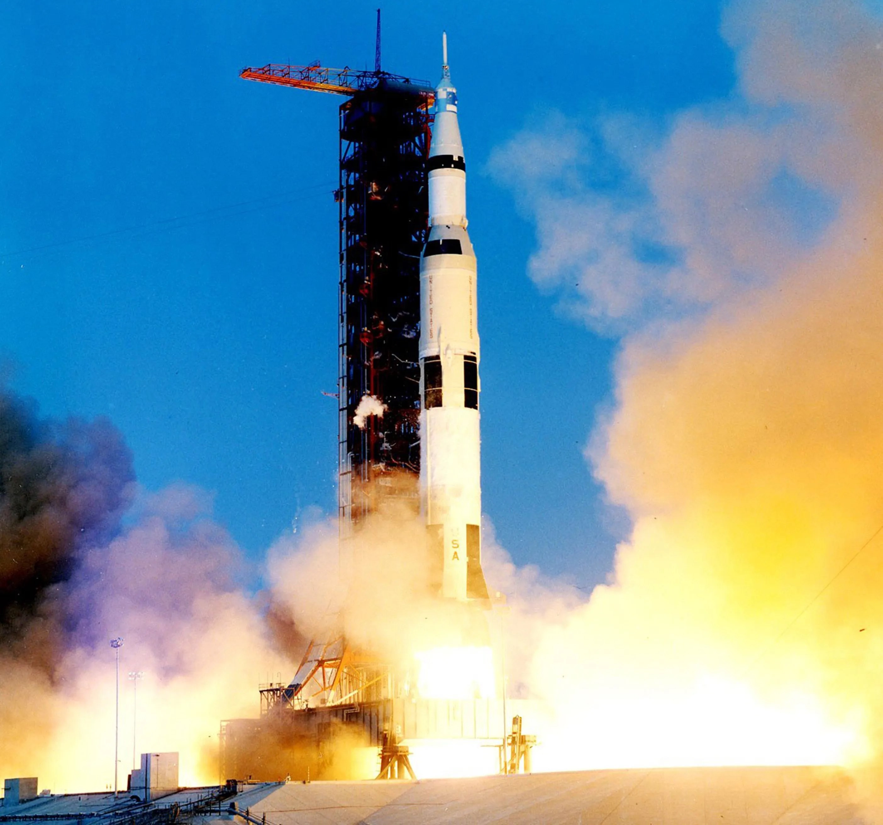 uzayda-mucize-yaratan-nasanin-dahi-muhendisi-ed-smylie-hayatini-oldu-apollo-13-astronotlarini-kurtaran-zekaydi-yenicag-17.jpg