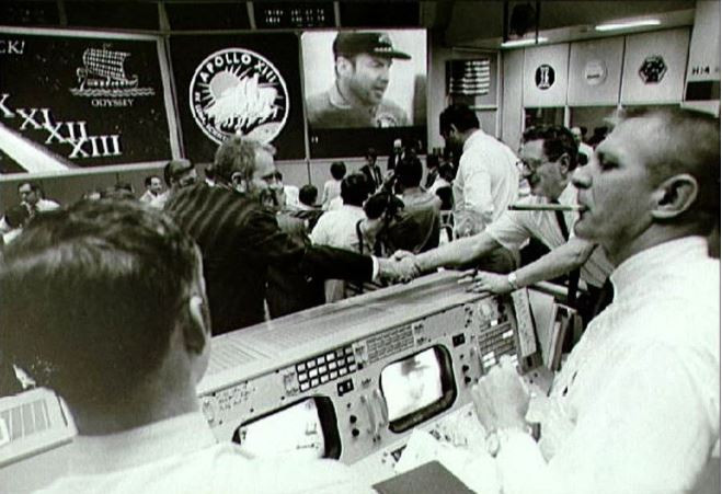 uzayda-mucize-yaratan-nasanin-dahi-muhendisi-ed-smylie-hayatini-oldu-apollo-13-astronotlarini-kurtaran-zekaydi-yenicag-8.jpg
