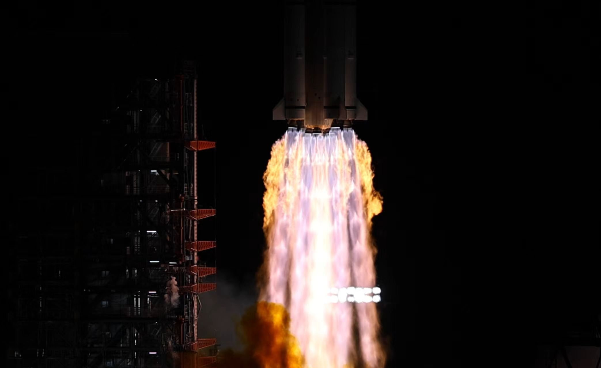 uzayda-yeni-kesif-cinin-tianwen-2si-asteroit-avina-cikti-yenicag-2.jpeg