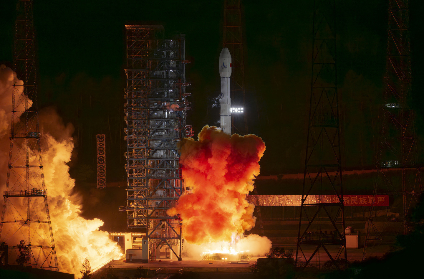 uzayda-yeni-kesif-cinin-tianwen-2si-asteroit-avina-cikti-yenicag-6.jpeg