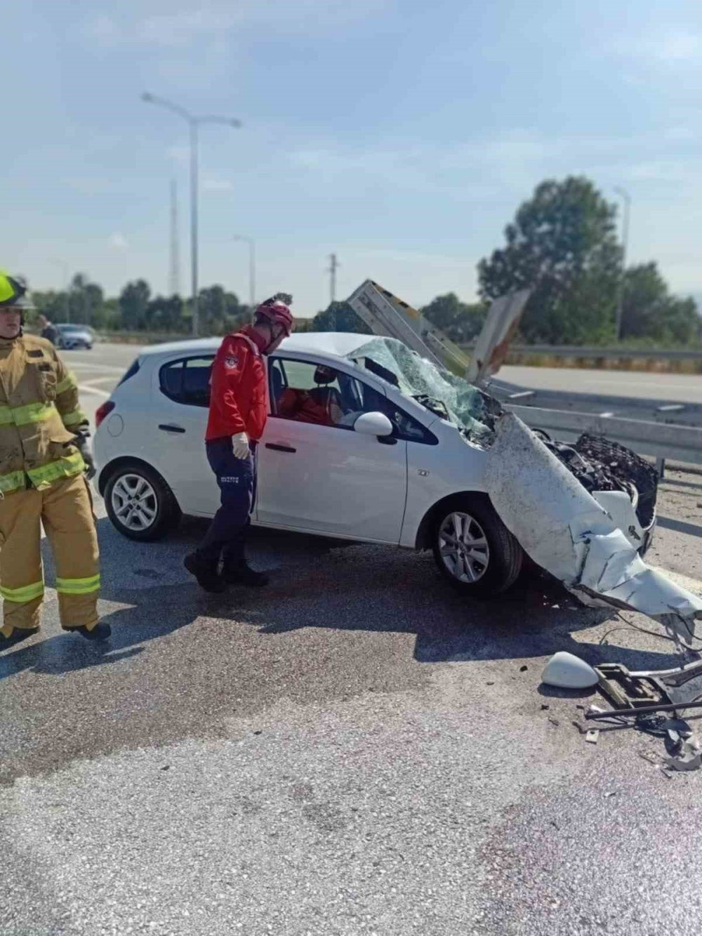 Balıkesir'de feci kaza: 1 yaralı