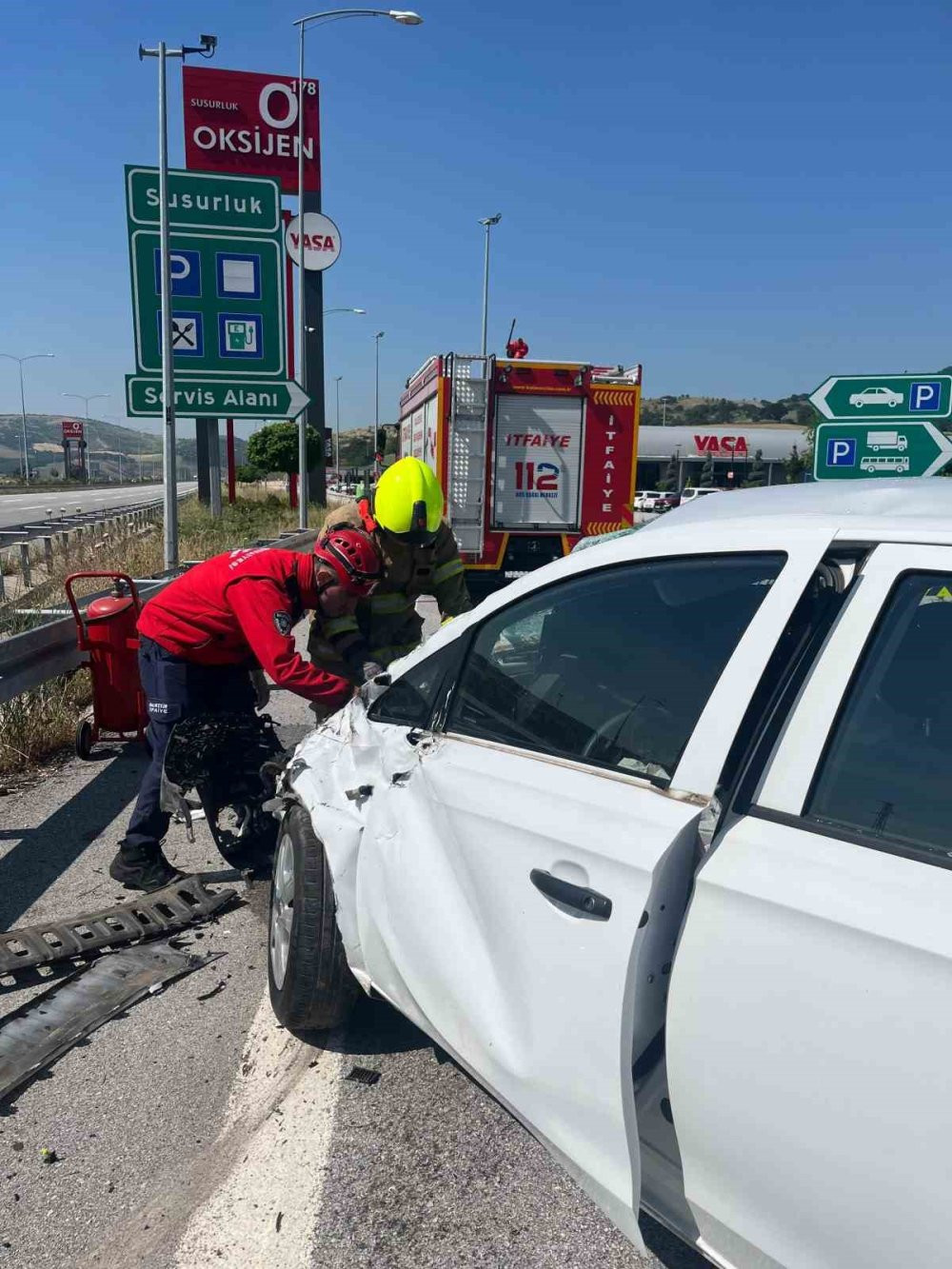 Balıkesir'de feci kaza: 1 yaralı