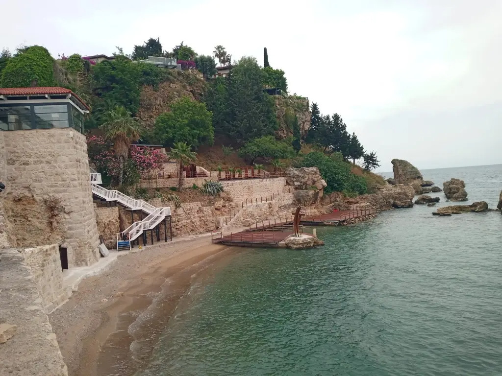 antalya-valiliginin-mermerli-pla.jpg