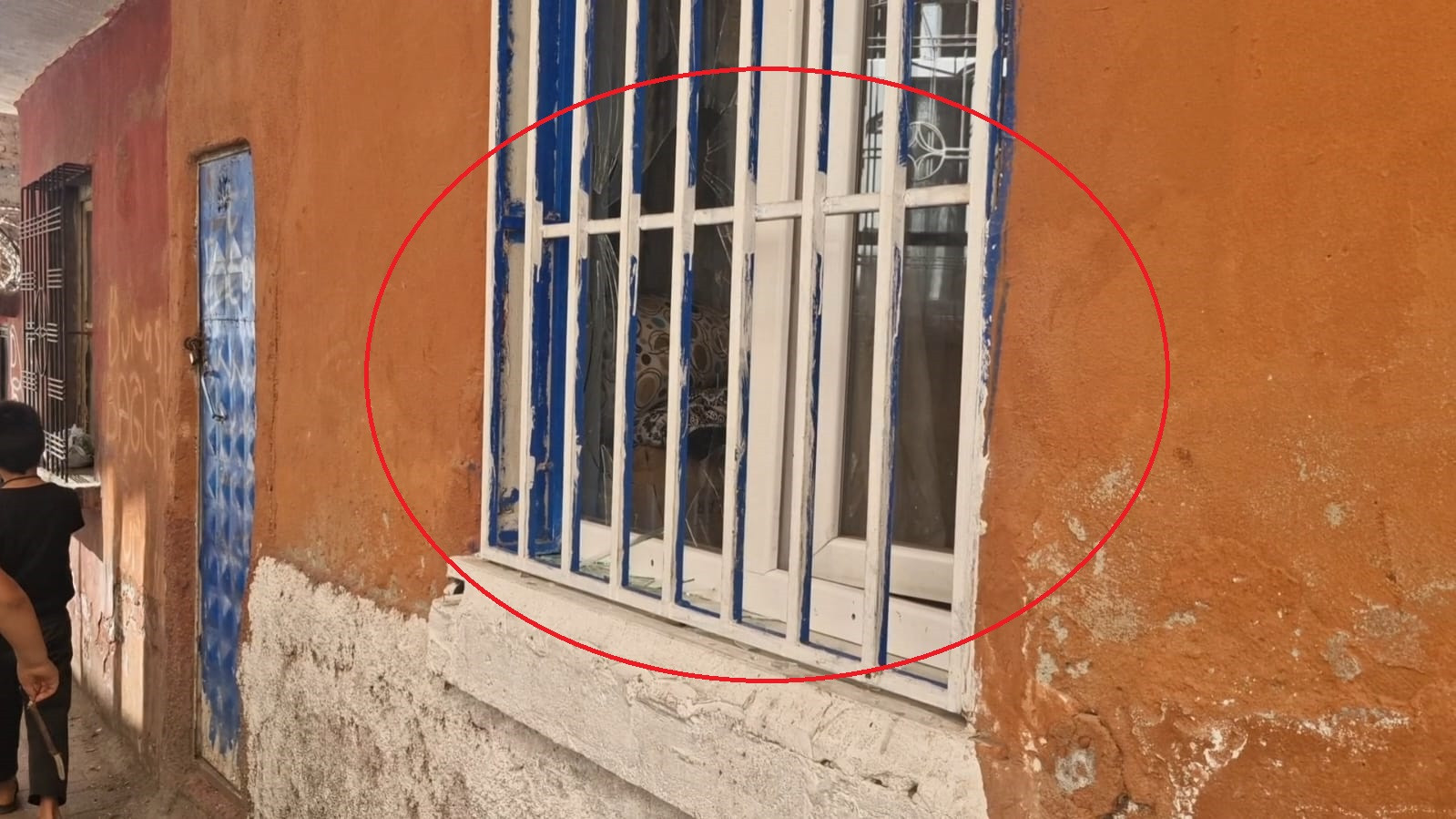 annesi-uyusturucu-etkisiyle-evinin-cami-773876-228678.jpg