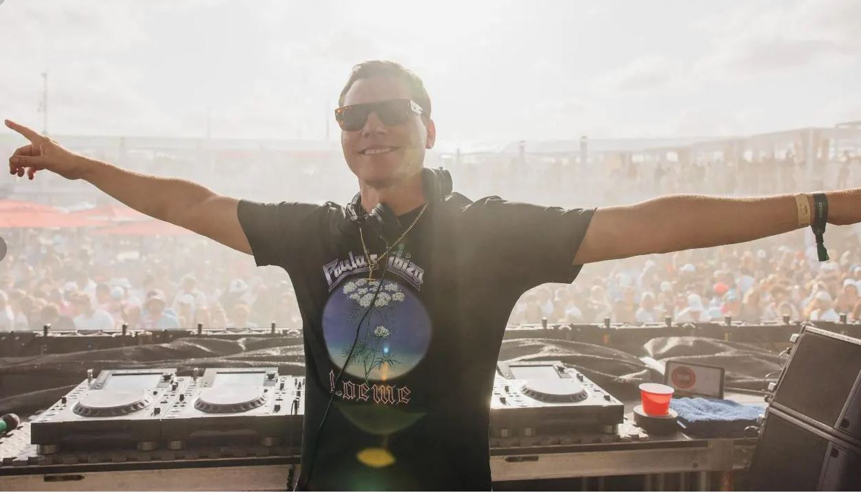 Dünyaca ünlü DJ Tiesto Bodrum’da yazı sallayacak! 