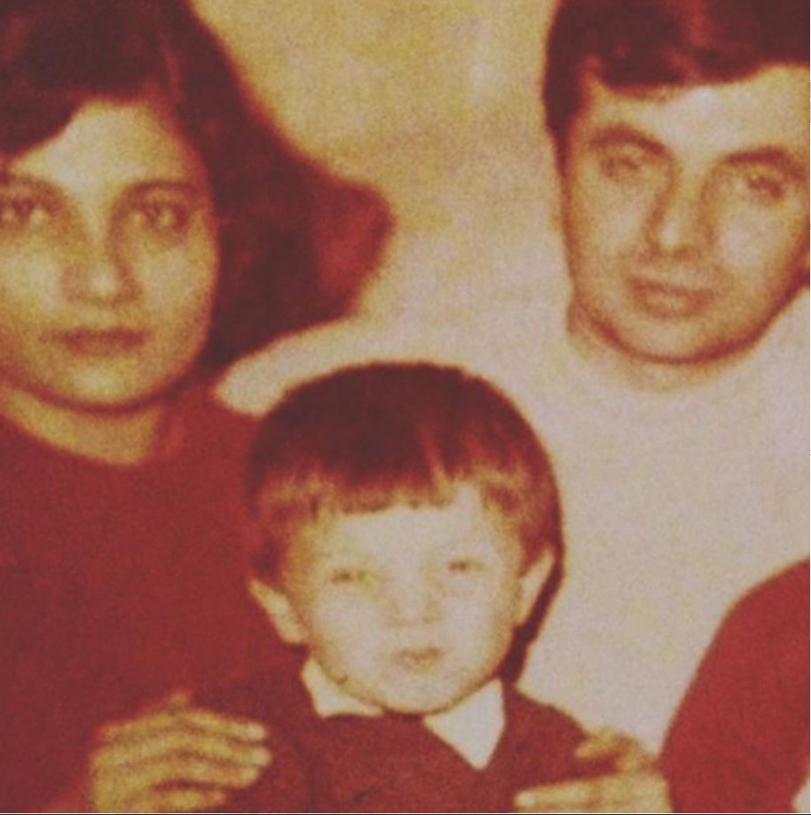 bu-fotograftaki-cocuk-kim-cevap-sizi-cok-sasirtacak-yenicag-34.jpg