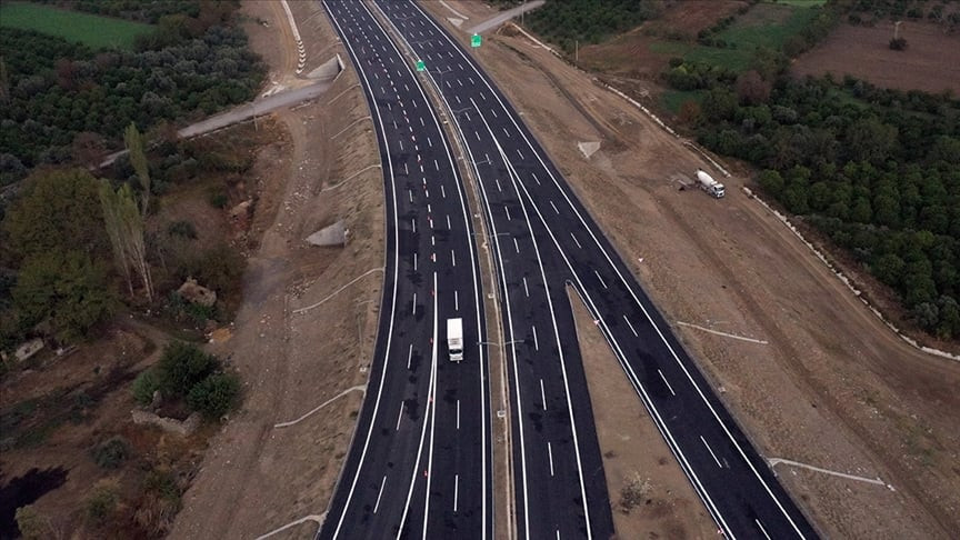 karayollarinda-calismalari-suruyor-hangi-yollar-kapali-yenicag-5.jpg