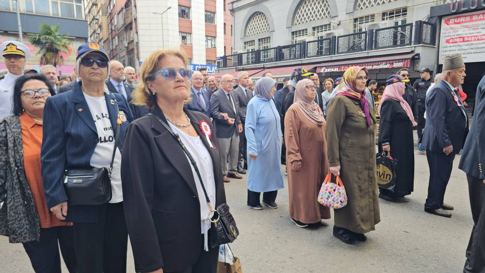 Atatürk'ün gazilik mirası! Eşleri ile birlikte yürüdüler