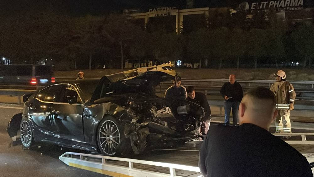 TEM Otoyolu’nda feci kaza! Sürücü aranıyor