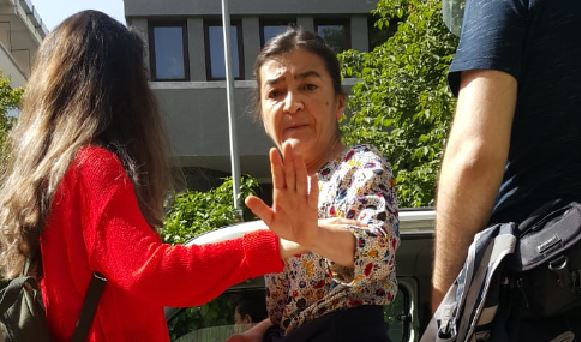 Odatv Ankara Haber Müdürü Müyesser Yıldız gözaltına alındı - Resim : 1